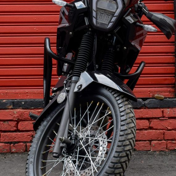 Defensa AKT TT 200