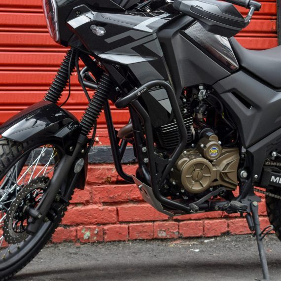 Defensa AKT TT 200