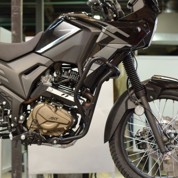 Defensa AKT TT 200