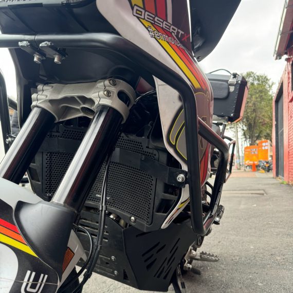 Defensa DUCATI Desert X