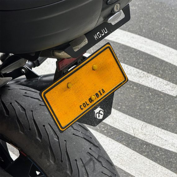 Portaplaca en aluminio para moto