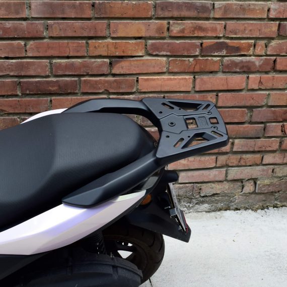 Soporte de maleta central Yamaha NMAX Connected - Imagen 4