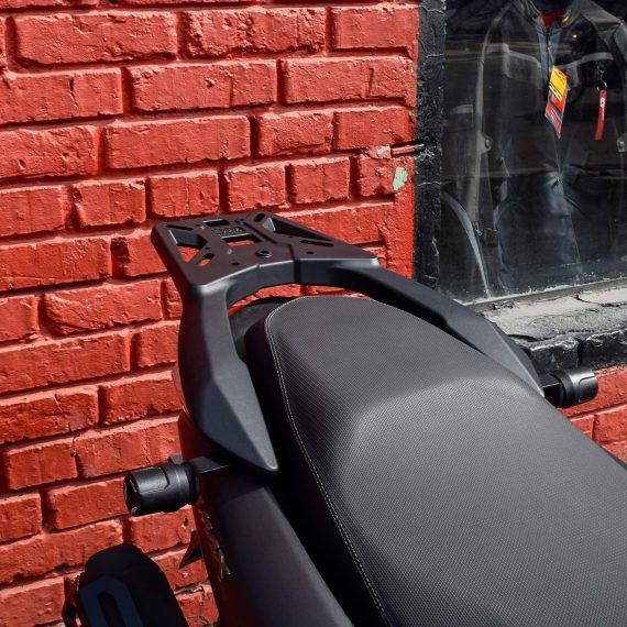 Soporte de maleta central Yamaha NMAX Connected - Imagen 2